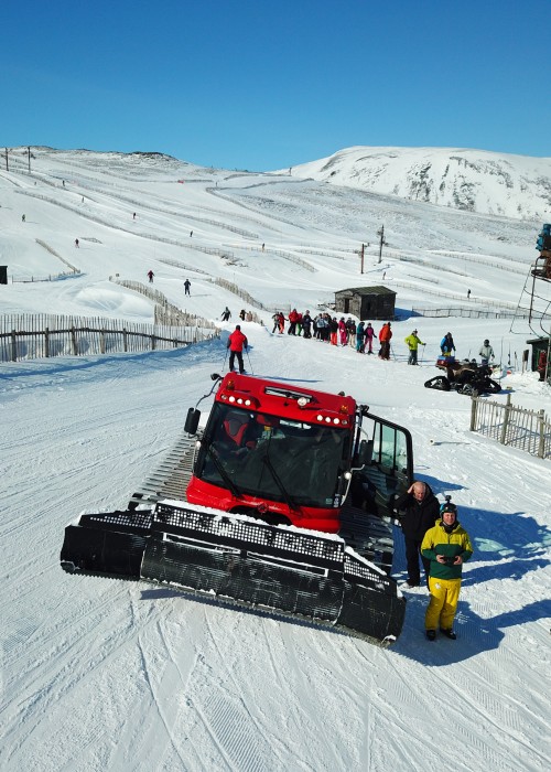 Meal Odhar and Cluny Meal Odhar runs with red Pisting machine in foreground